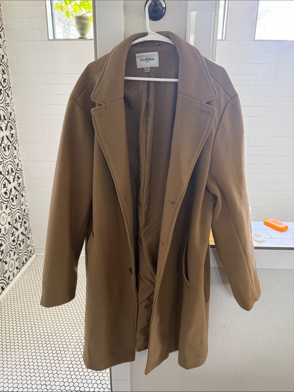 Goodfellow tan long coat men’s xl